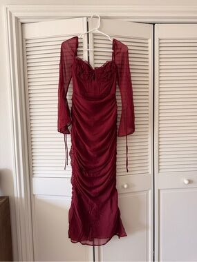 Women's Burgundy Ruched Dress